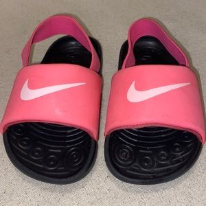 Nike Toddler Slide Sandals Size US 7C Hot Pink